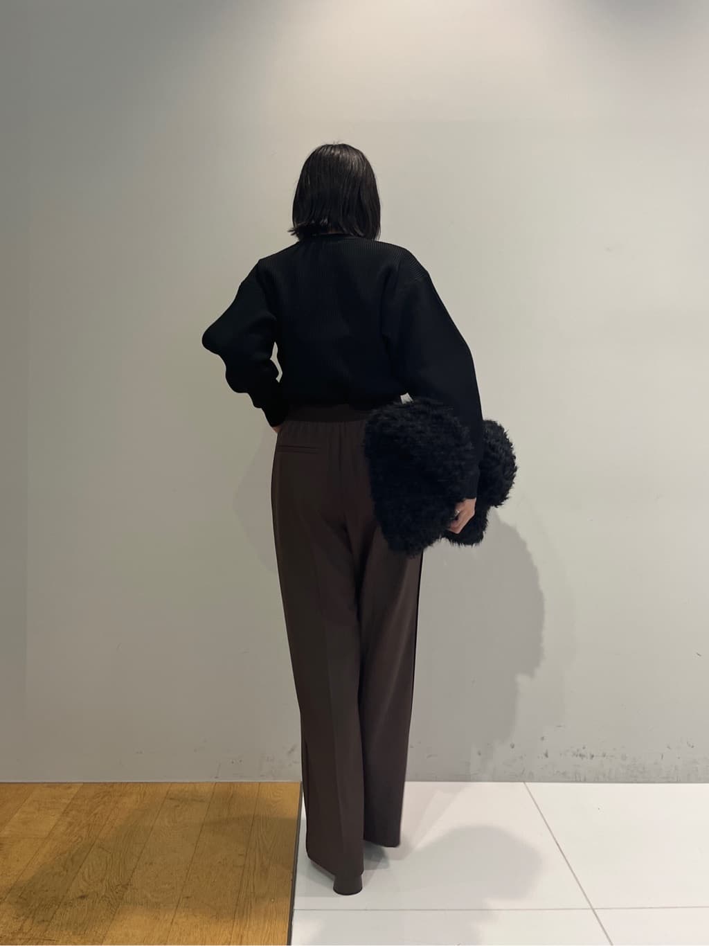Harukaさんの「INDIVI｜Comfy SET UP｜イージーストレートワイドパンツ【セットアップ対応／通勤/カセット服】」を使ったコーディネート