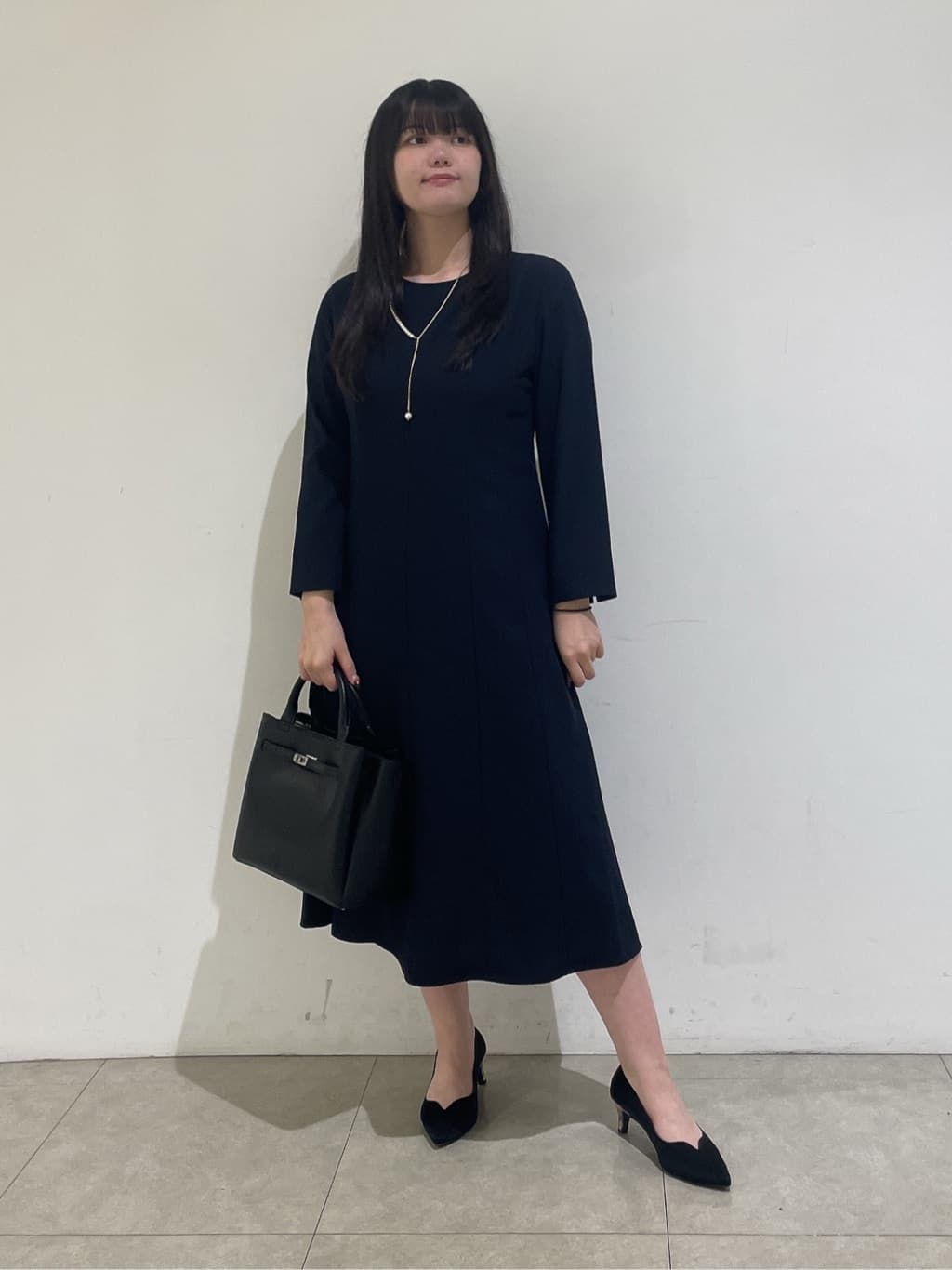 emikaさんの「INDIVI｜【洗える／UVケア】ジョーゼットフレアワンピース」を使ったコーディネート
