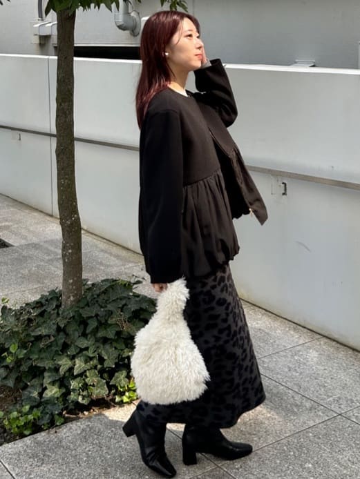 RINAさんの「OPAQUE.CLIP｜ウールライクペプラムドッキングアウター【洗濯機洗い可】」を使ったコーディネート