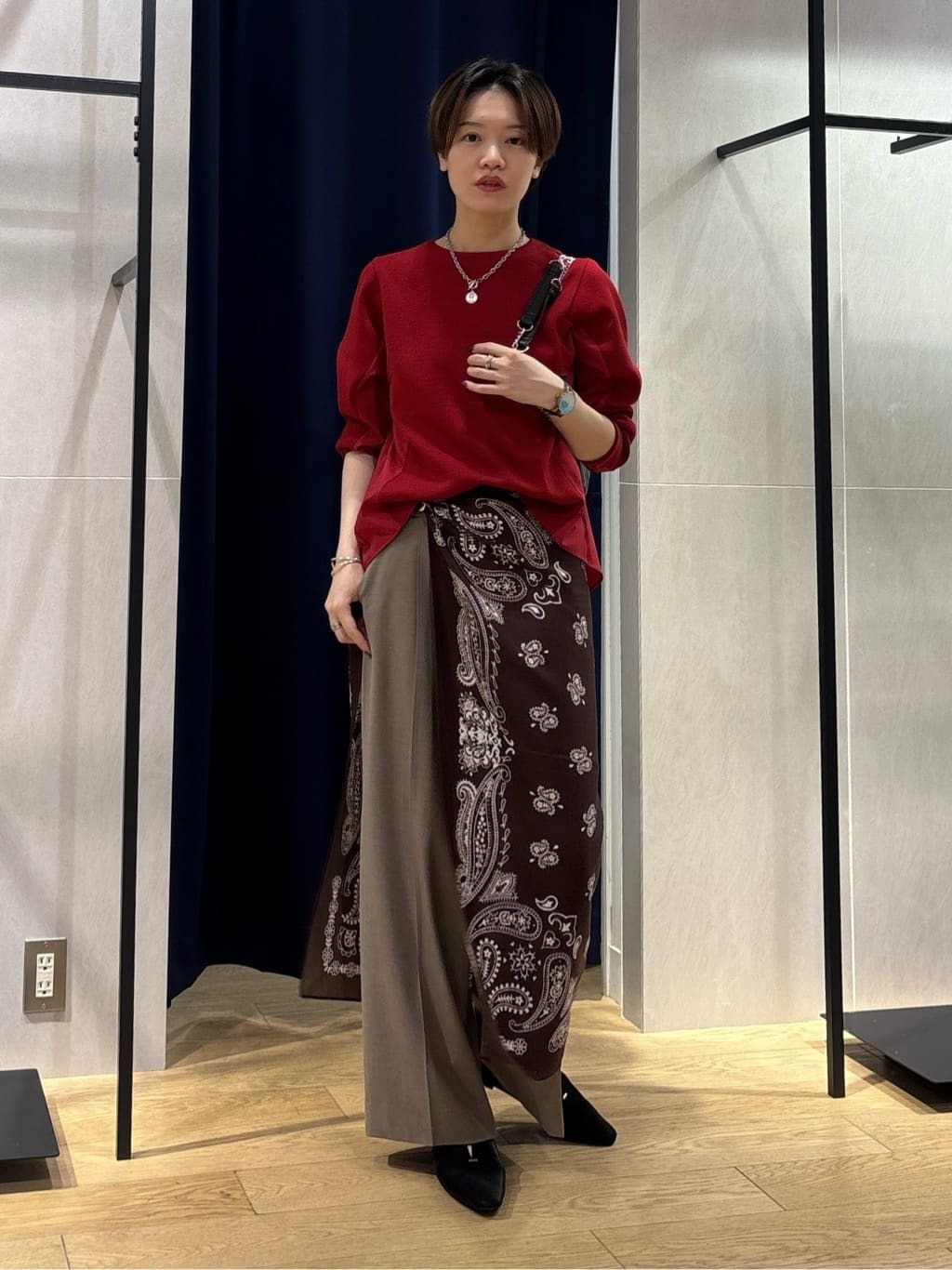 kanaeさんの「INDIVI｜【洗える／選べる8色】トーンアップニット」を使ったコーディネート