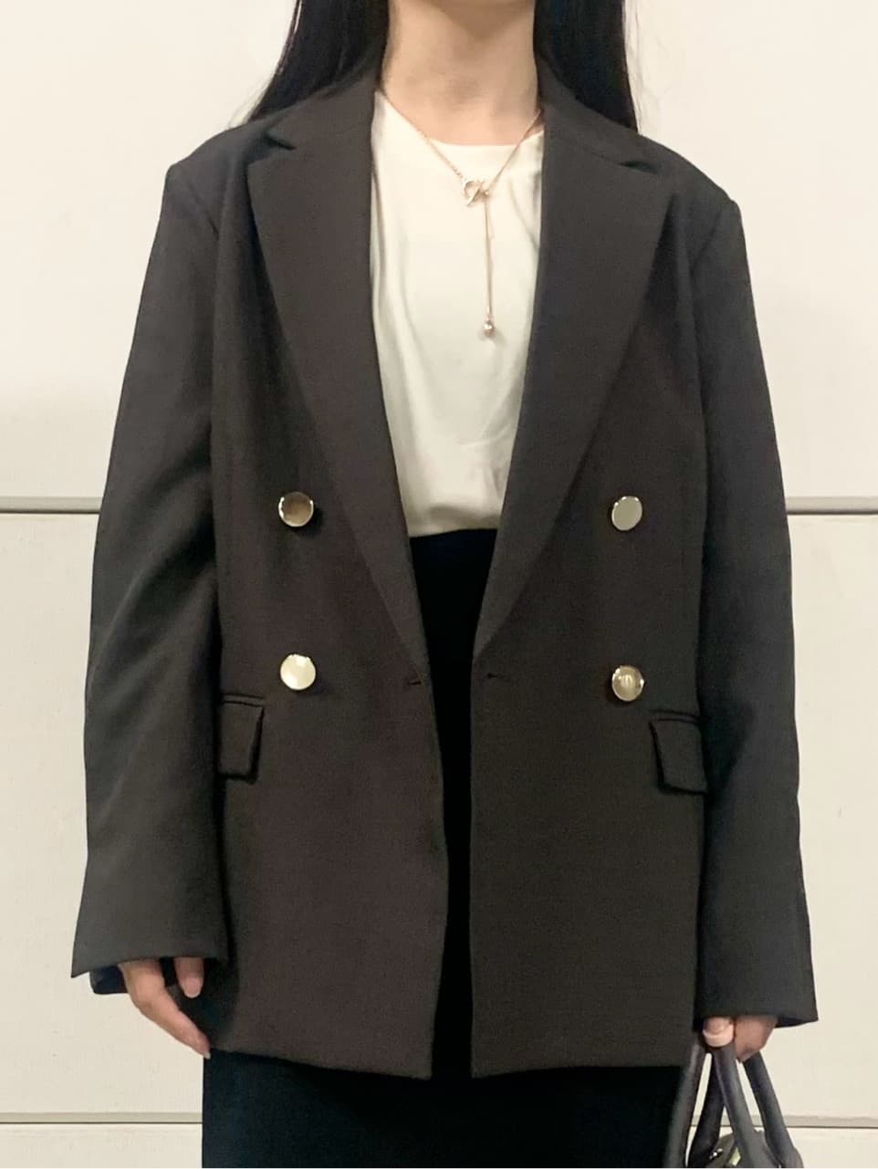 sahoさんの「THE SHOP TK｜【今羽織るなら】ダブルブレストジャケット【セットアップ可/洗える】」を使ったコーディネート