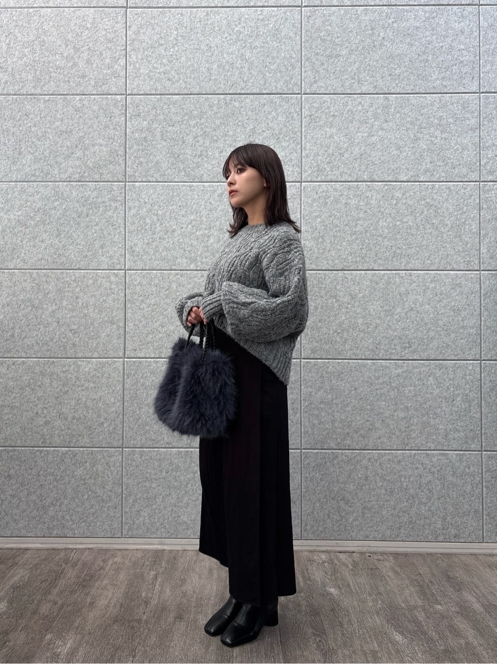 erikaさんの「INDIVI｜シャインツイルラップスカート」を使ったコーディネート