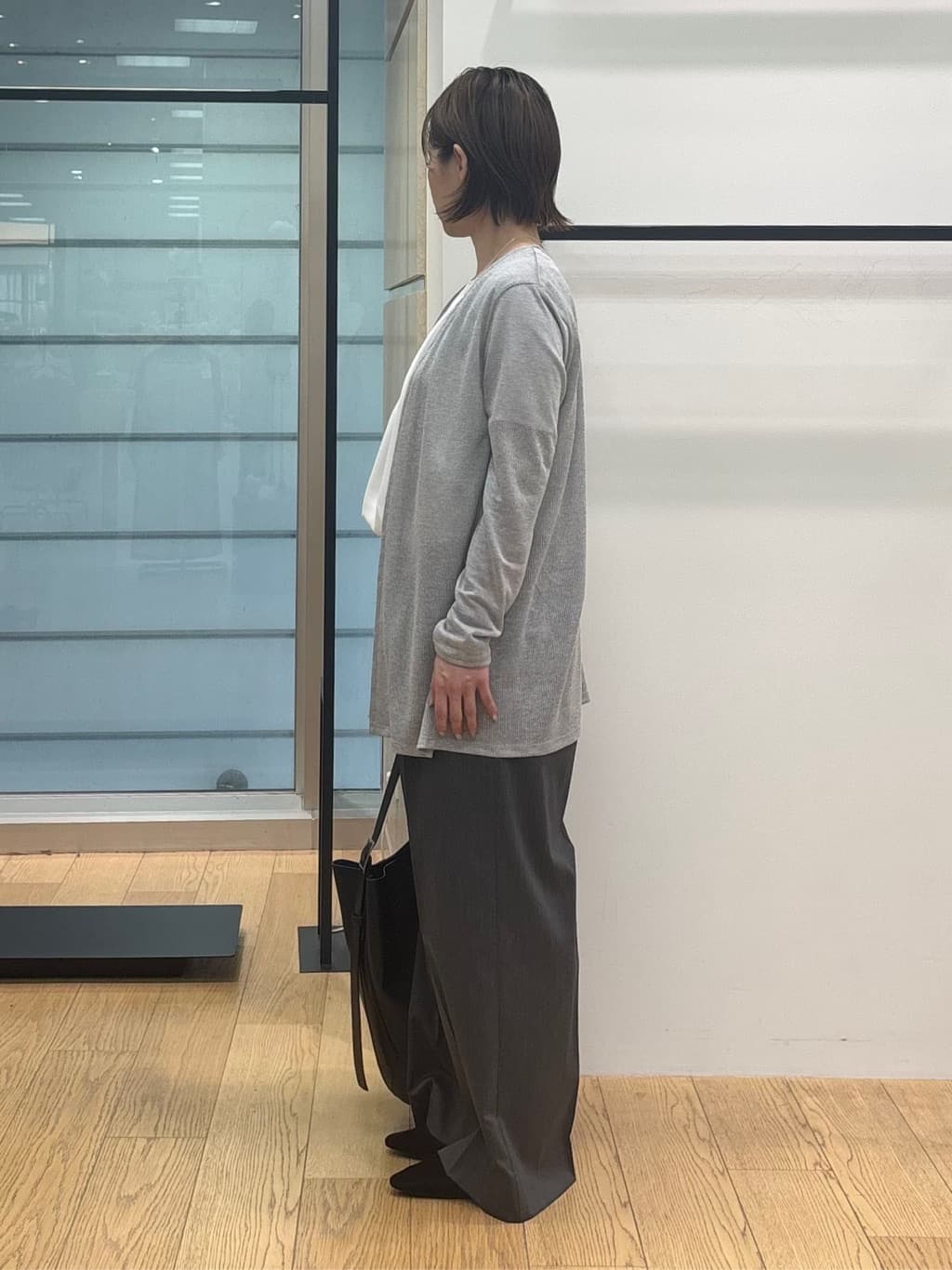 asamiさんの「INDIVI｜【UVケア】タックブラウス」を使ったコーディネート