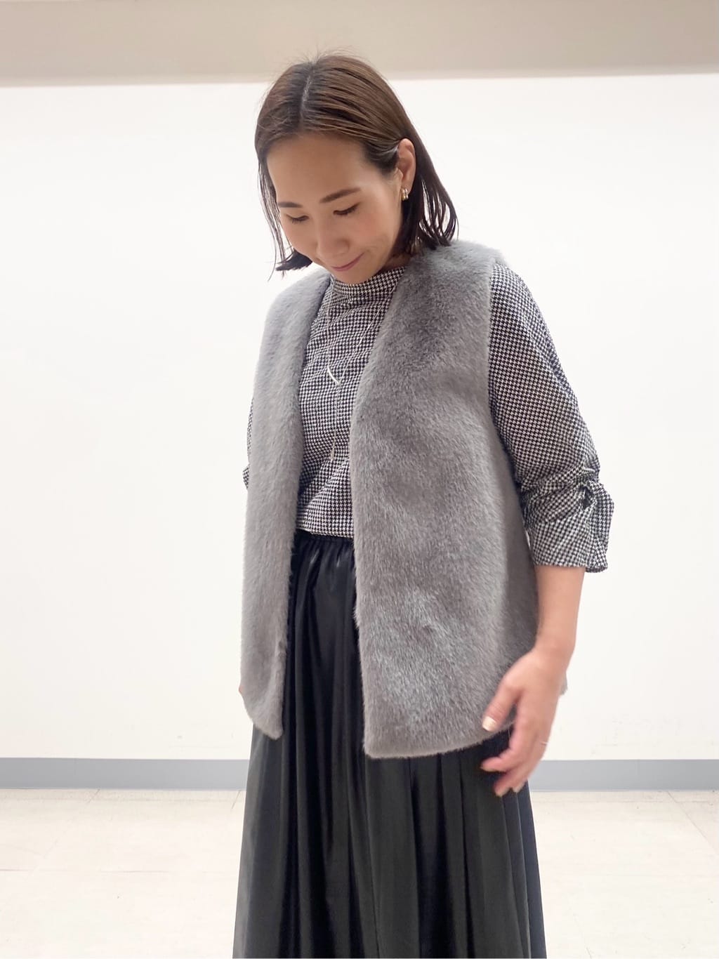 YUKARIさんの「INDIVI｜ミンク調フェイクファージレ」を使ったコーディネート