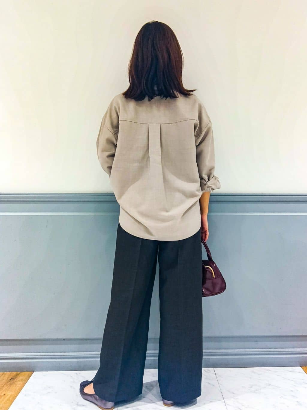 なっちゃんさんの「grove｜【カセット服】洗えるストレートワイドパンツ」を使ったコーディネート