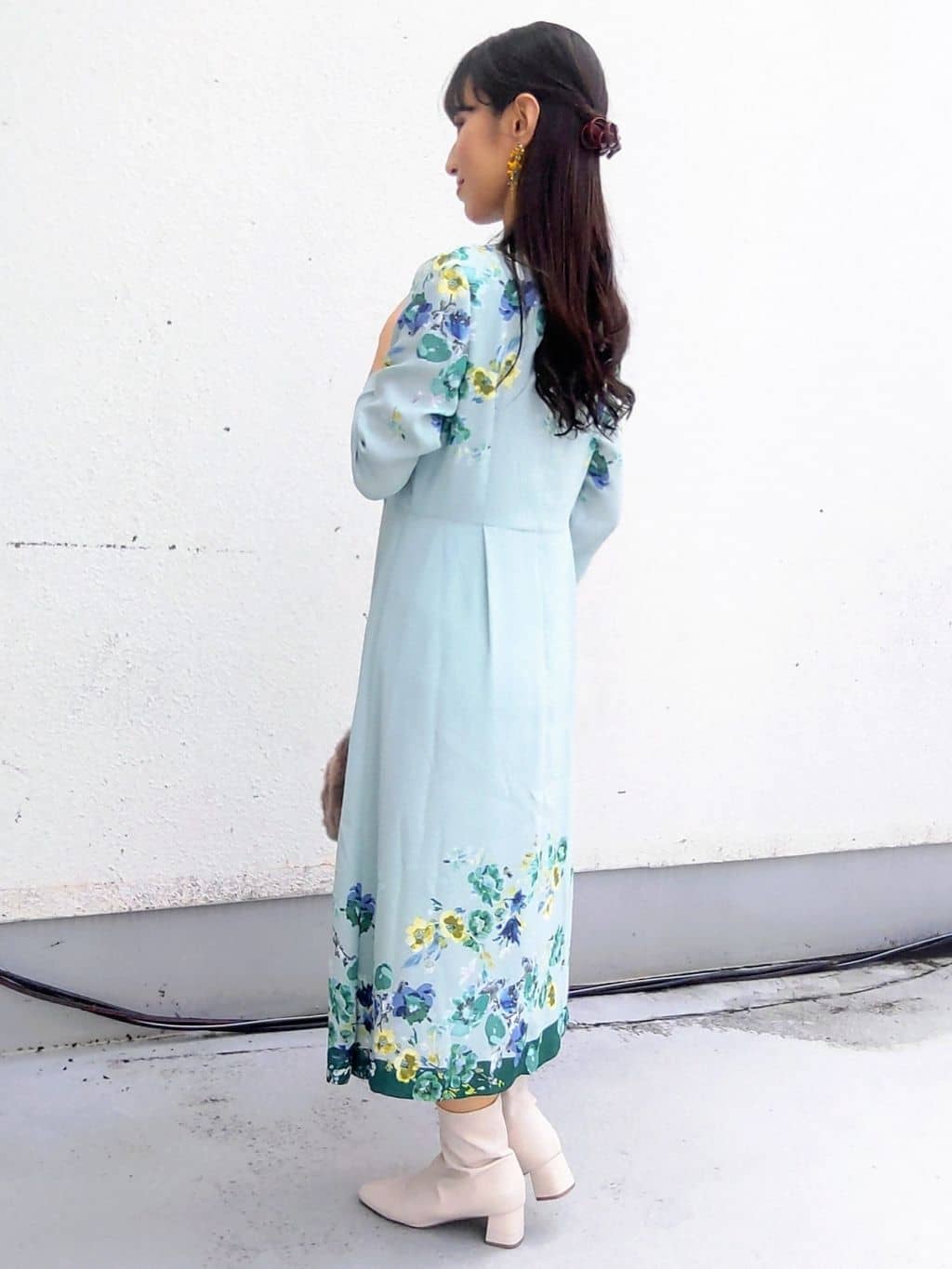 keinaさんの「SunaUna｜【手洗い可】花柄パネルワンピース」を使ったコーディネート