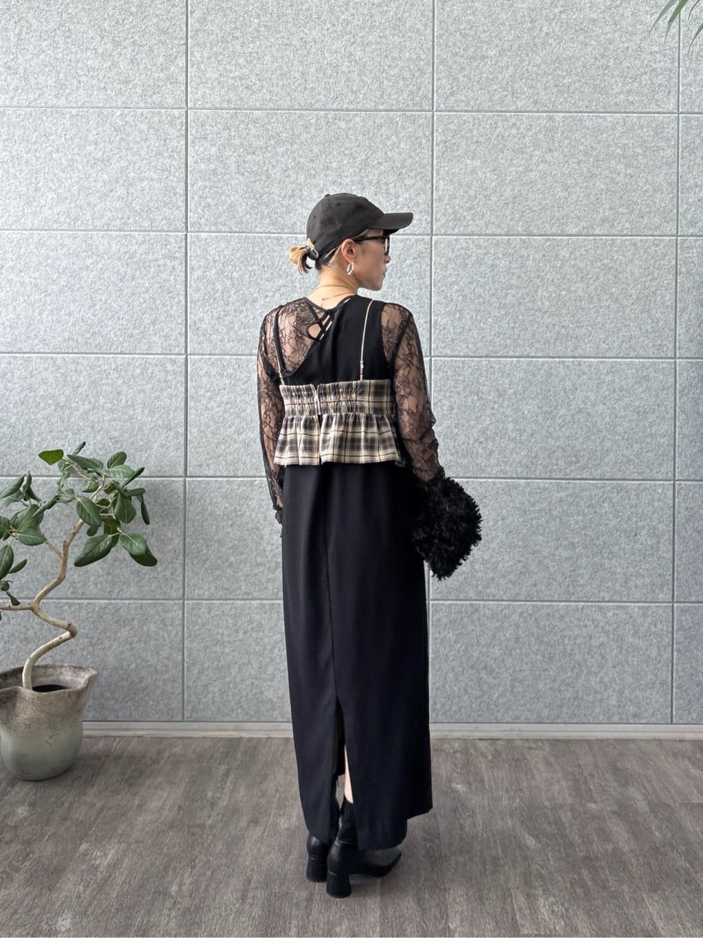 kotakiさんの「INDIVI｜レースストレッチカットソー」を使ったコーディネート