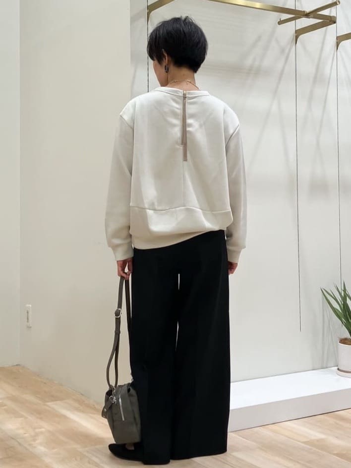 Keiさんの「grove｜洗えるフェザーニットパンプス」を使ったコーディネート