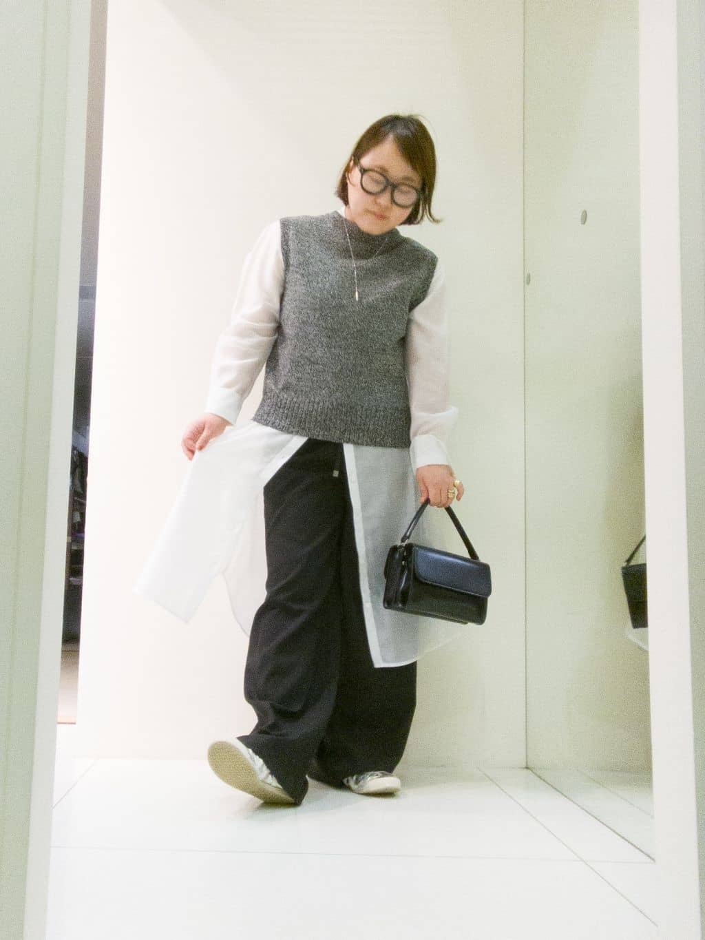 takedaさんの「UNTITLED｜【重ね着レイヤードに】杢調ニットベスト」を使ったコーディネート