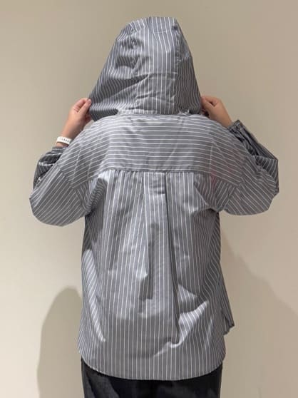 Liriさんの「Dessin｜【選べる首元デザイン/洗える】クルーネックロングTシャツ」を使ったコーディネート