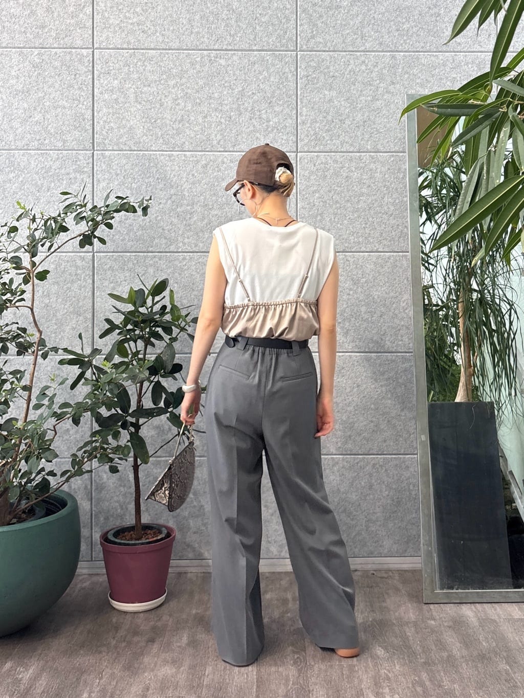 kotakiさんの「INDIVI｜キャミセットカットソー」を使ったコーディネート