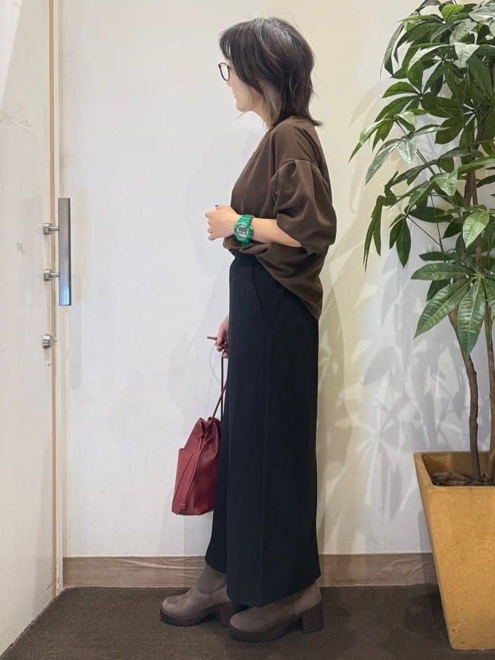 misakiさんの「SHOO･LA･RUE｜【2点セット/7分袖】大人のきれい見え お袖タック入りアクセ付きトップス」を使ったコーディネート
