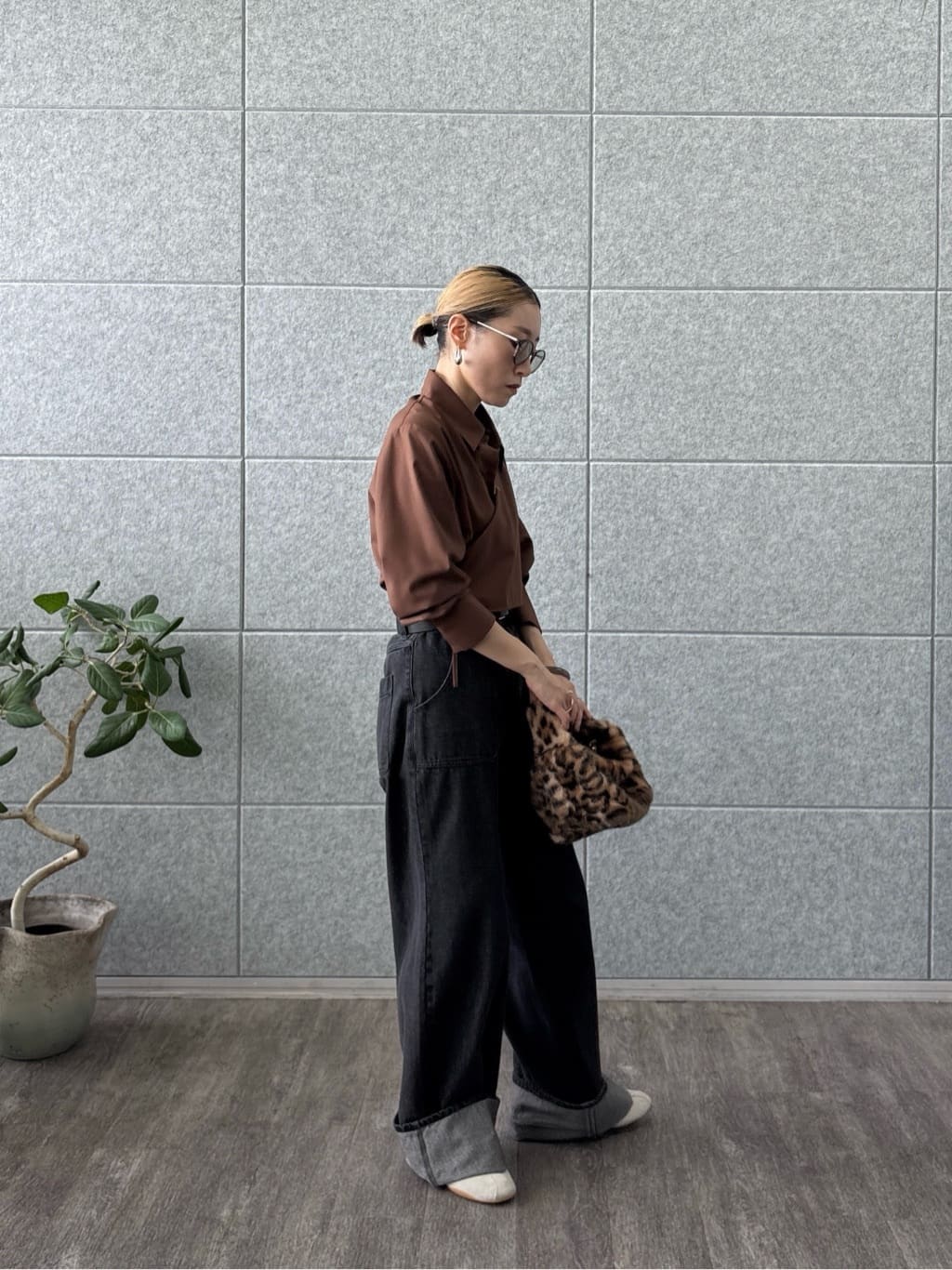 kotakiさんの「INDIVI｜アシメジレシャツ」を使ったコーディネート