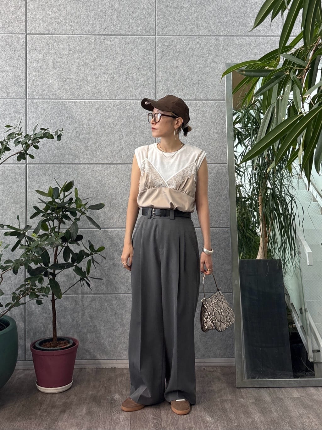 kotakiさんの「INDIVI｜キャミセットカットソー」を使ったコーディネート