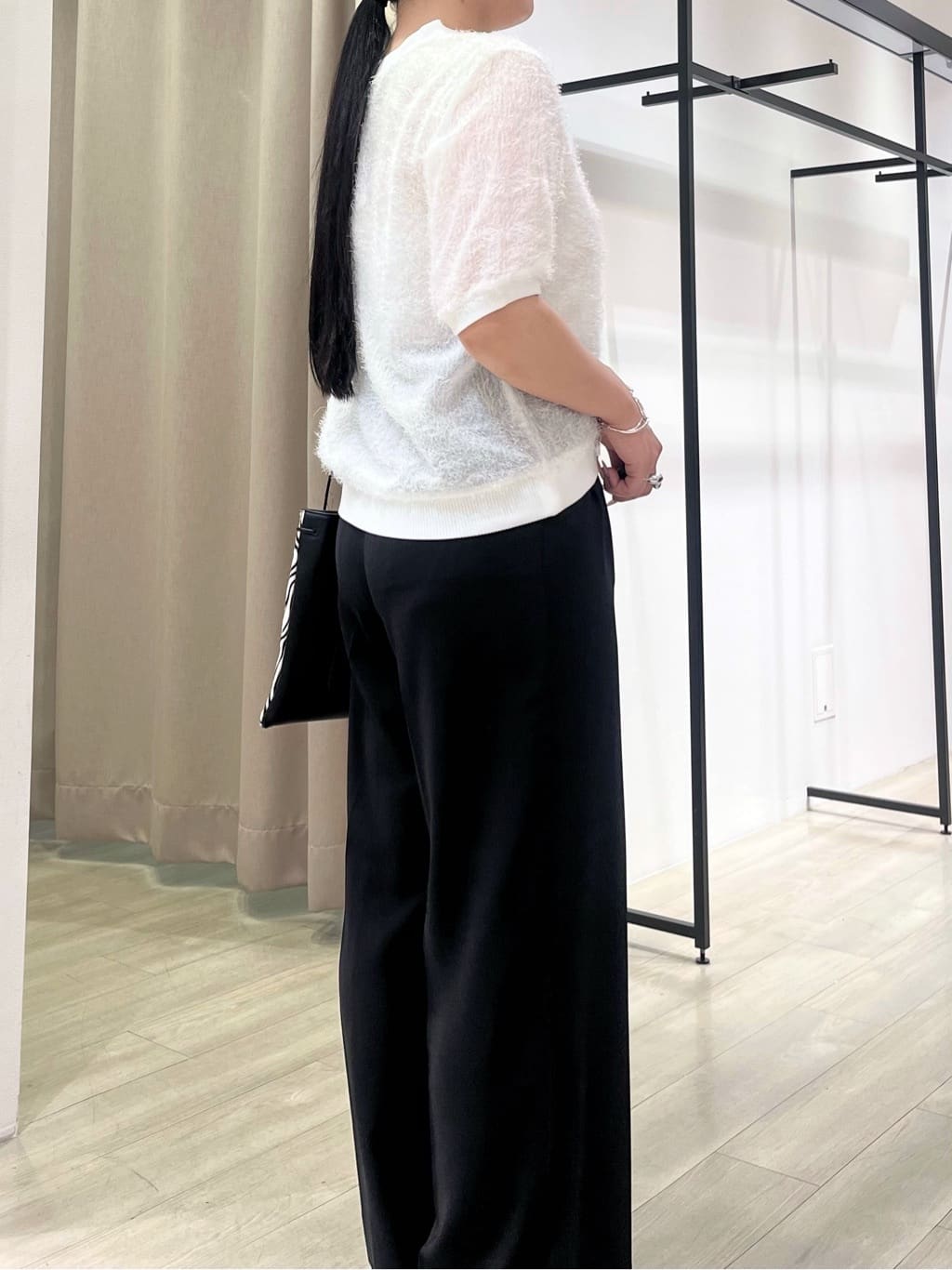 hasuさんの「INDIVI｜ヘアリージャカードトップス」を使ったコーディネート