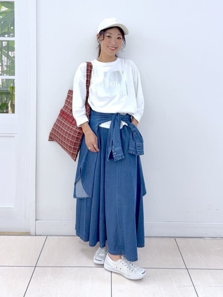 Osawaさんの「Dessin｜【洗える】箔プリントロングTシャツ」を使ったコーディネート