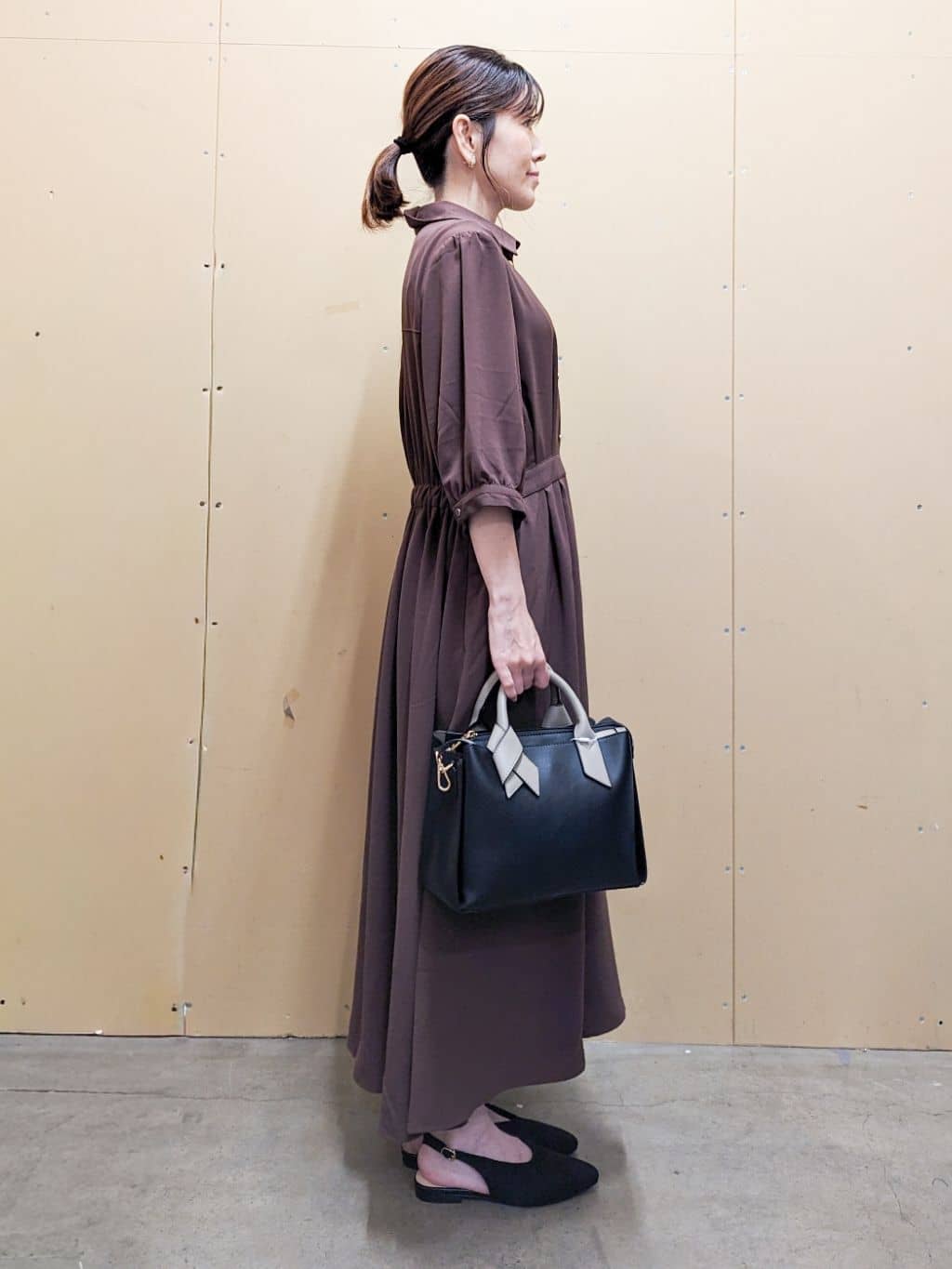  E.Yさんの「THE SHOP TK｜5分袖シャツワンピース【防シワ/吸水速乾/UVケア/洗濯機OK】」を使ったコーディネート