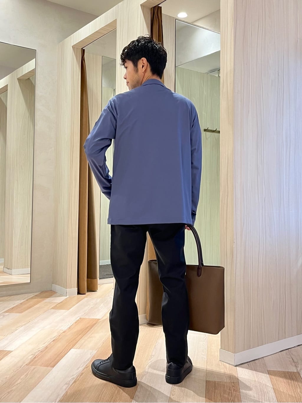 URAさんの「TAKEO KIKUCHI｜リラックス カーディガン ジャケット」を使ったコーディネート
