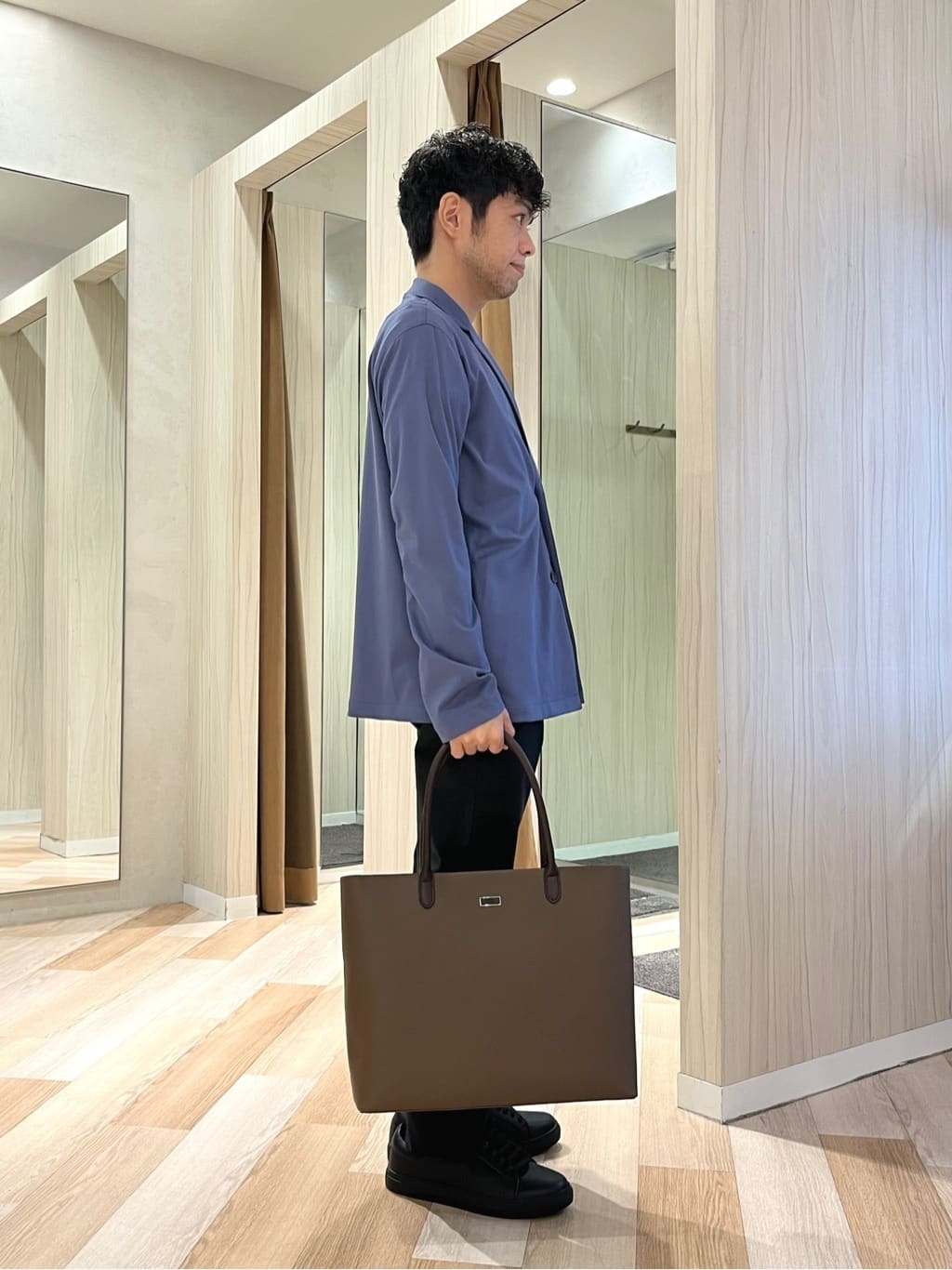 URAさんの「TAKEO KIKUCHI｜リラックス カーディガン ジャケット」を使ったコーディネート