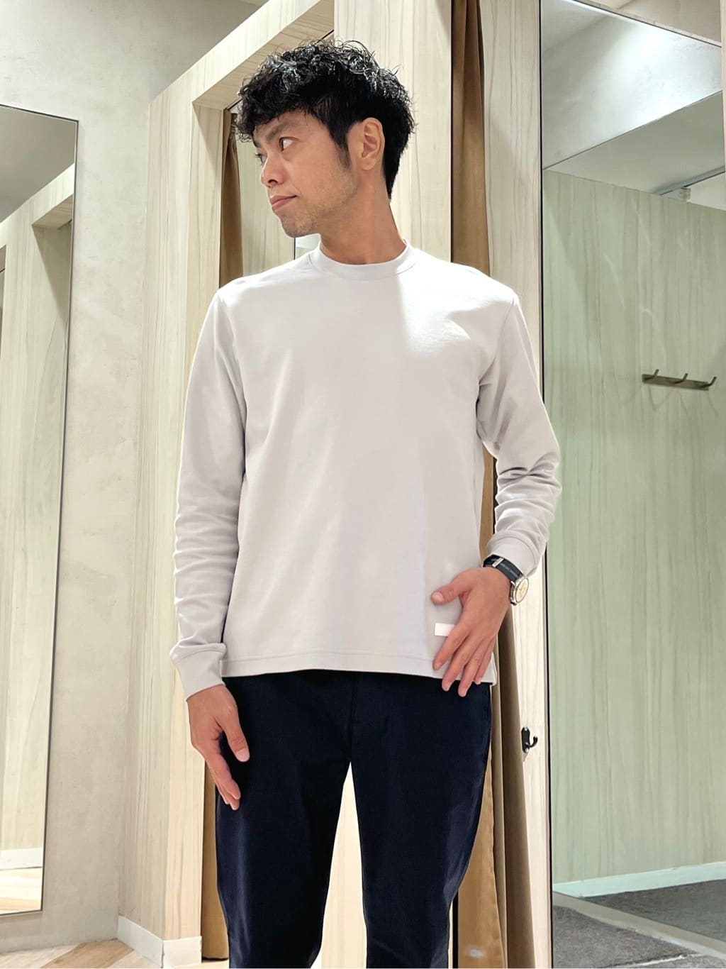 URAさんの「TAKEO KIKUCHI｜【Made in JAPAN】播州織 ドビー千鳥シャツ」を使ったコーディネート