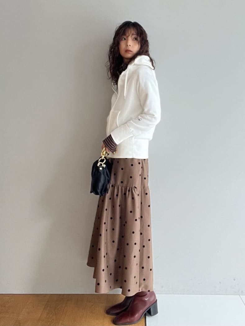 misaさんの「DRESSTERIOR｜デキシー吊裏毛ジップアップパーカ」を使ったコーディネート
