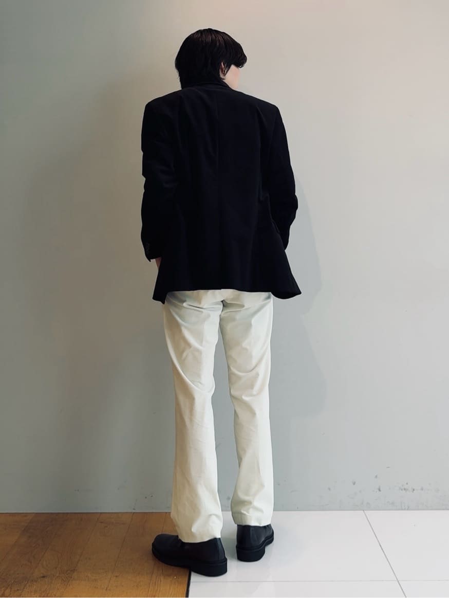 Tightさんの「TAKEO KIKUCHI｜【Sサイズ～】ストレッチコーデュロイ ジャケット」を使ったコーディネート