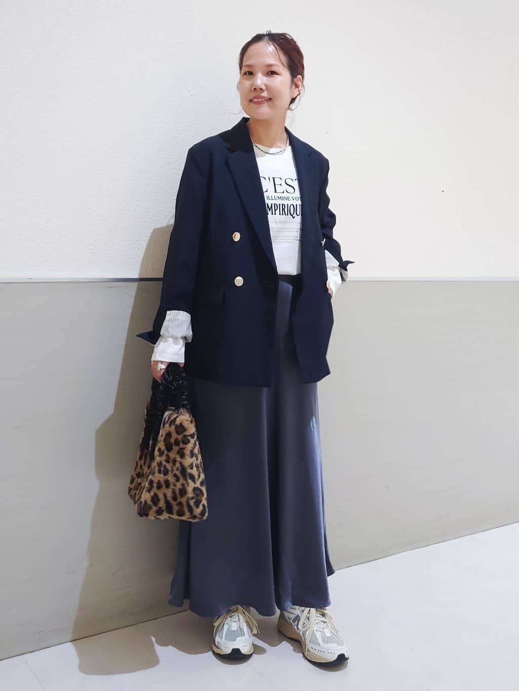 maruさんの「THE SHOP TK｜【今羽織るなら】ダブルブレストジャケット【セットアップ可/洗える】」を使ったコーディネート