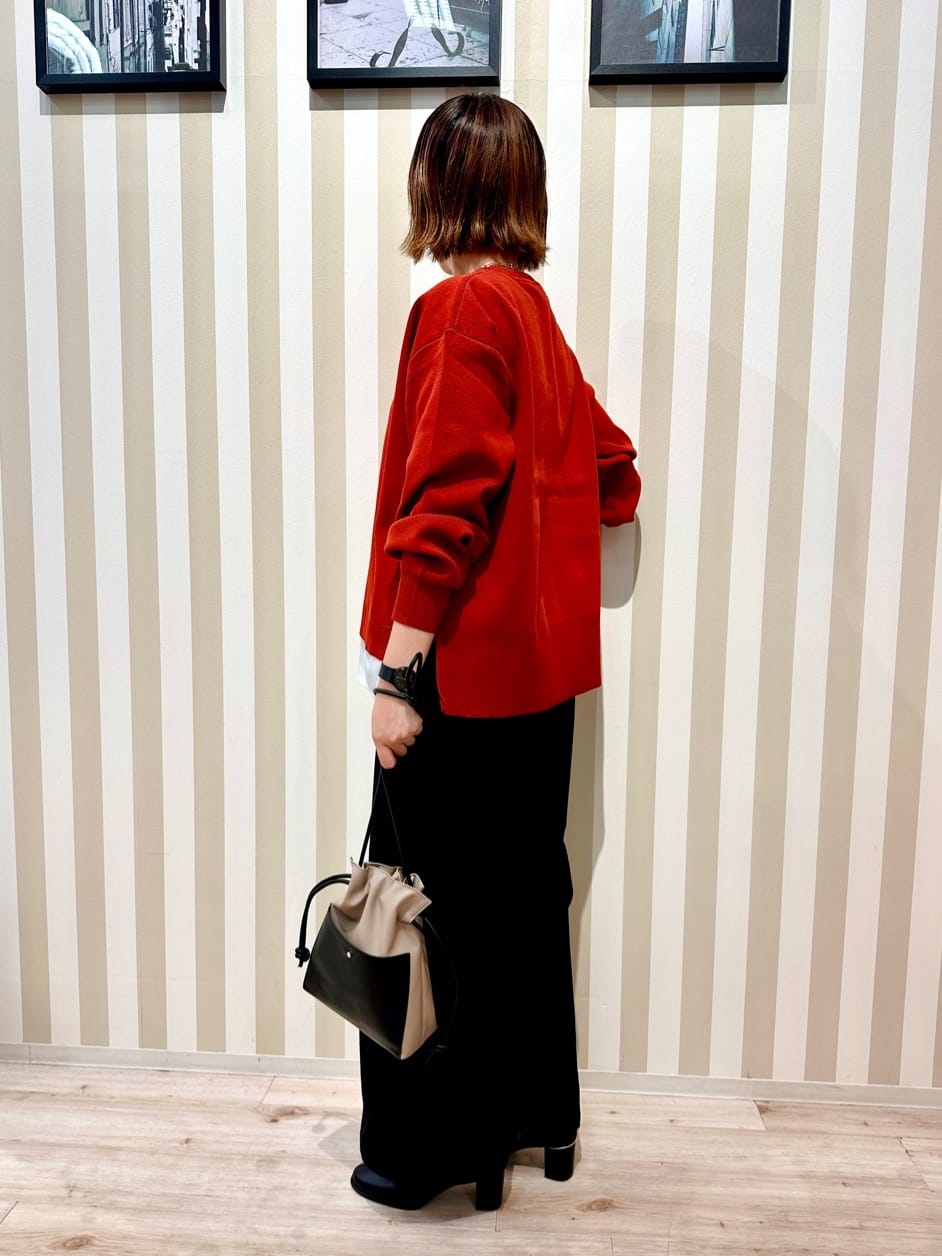 Hanさんの「SHOO･LA･RUE｜【S-LL/洗える】一枚で簡単こなれ見え スポンディッシュ 裾レイヤード風ニット【CIRCRIC】」を使ったコーディネート