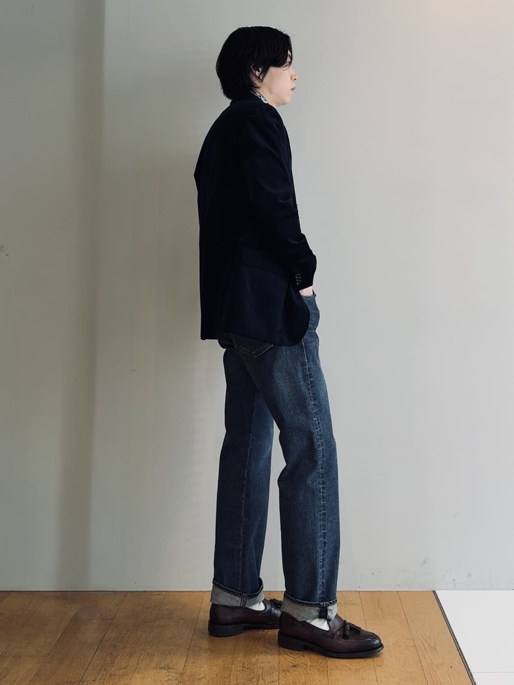 Tightさんの「TAKEO KIKUCHI｜【Sサイズ～】ストレッチコーデュロイ ジャケット」を使ったコーディネート