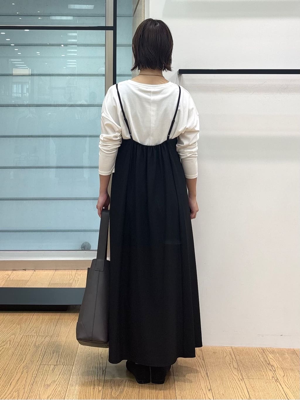 asamiさんの「INDIVI｜【UVケア】プリントフォトロングTシャツ」を使ったコーディネート
