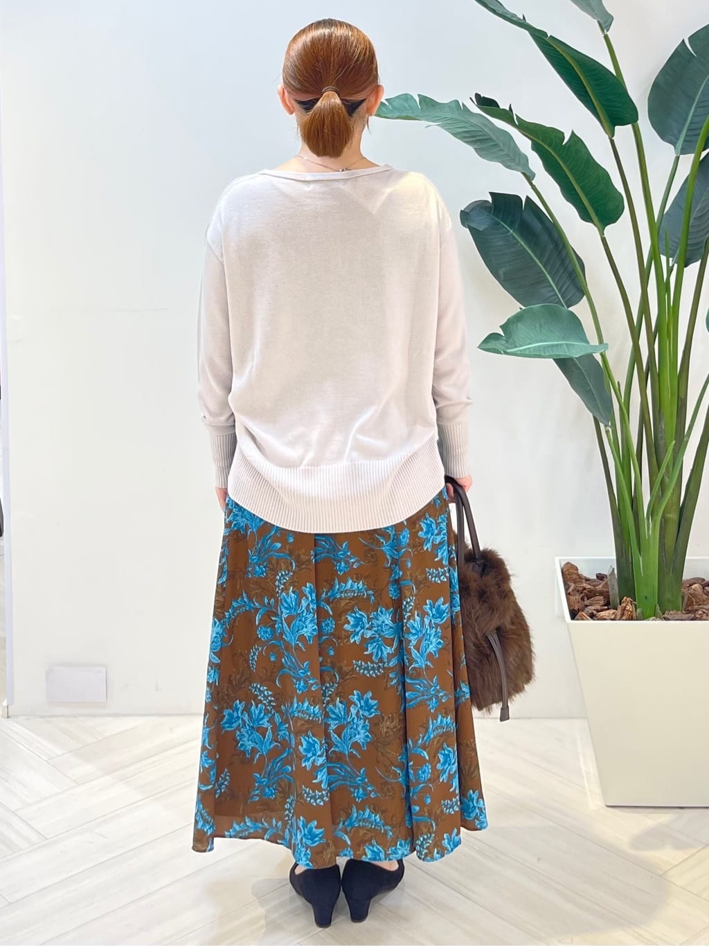 Tomoさんの「UNTITLED｜【8色展開/体型カバー】魅せるタイムレスニット」を使ったコーディネート