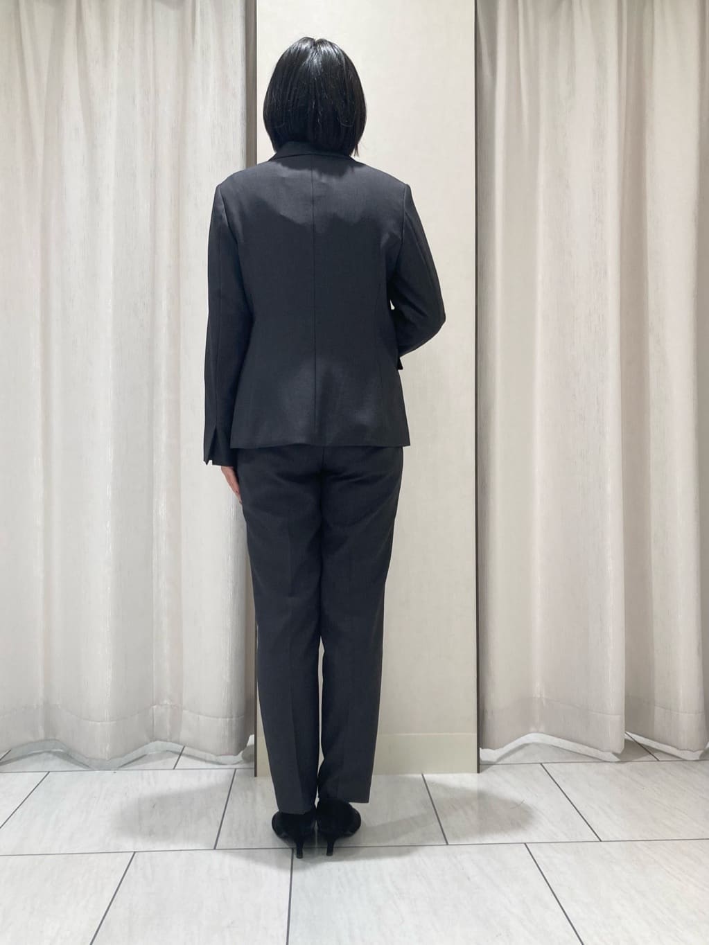 わたなべさんの「UNTITLED｜【洗える/お仕事スーツ】ドライメランジ テーラードジャケット」を使ったコーディネート