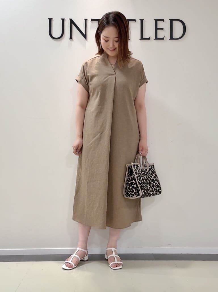 YUIさんの「UNTITLED｜【UV/はっ水】リラククールワンピース」を使ったコーディネート