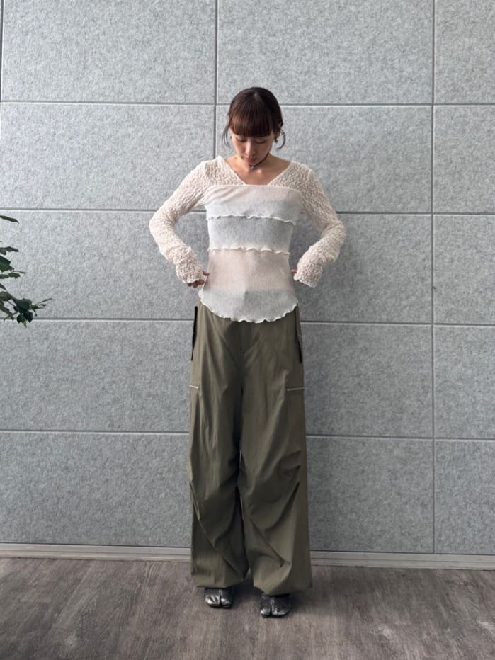 designer yukaさんの「CODE A｜Airy volume cargo」を使ったコーディネート
