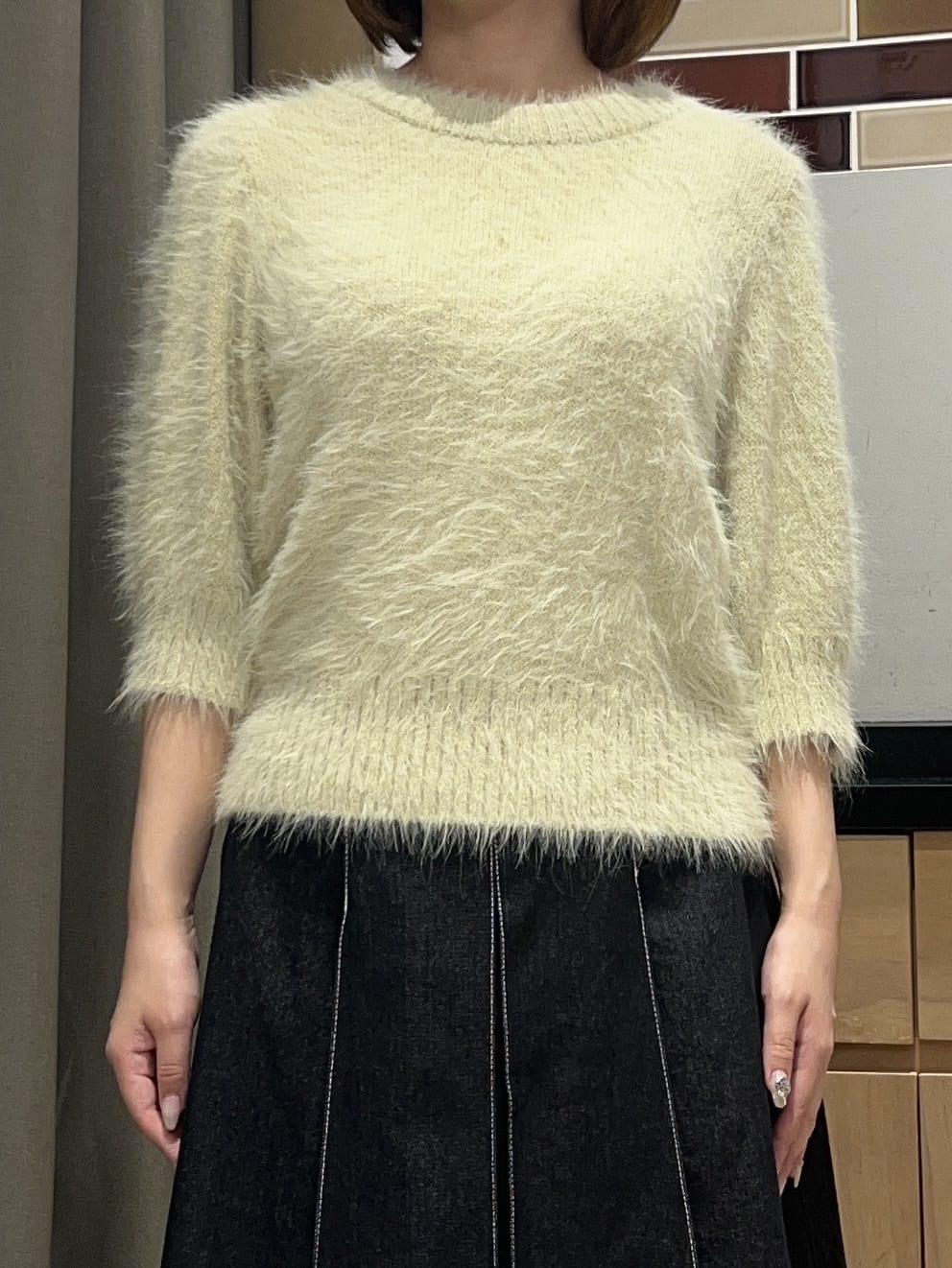 かのさんの「THE SHOP TK｜【大人の魅力引き出す】5分袖フェザーニット/洗える」を使ったコーディネート