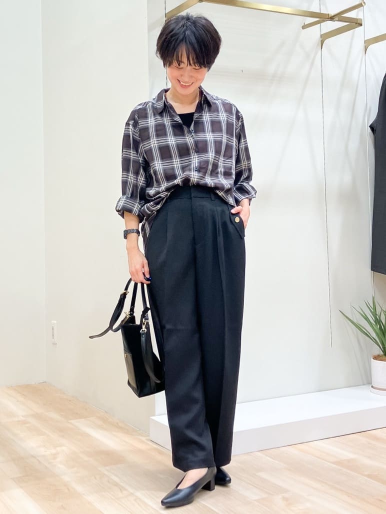Keiさんの「grove｜今の季節にちょうどいい　オンブレーチェックシャツ」を使ったコーディネート