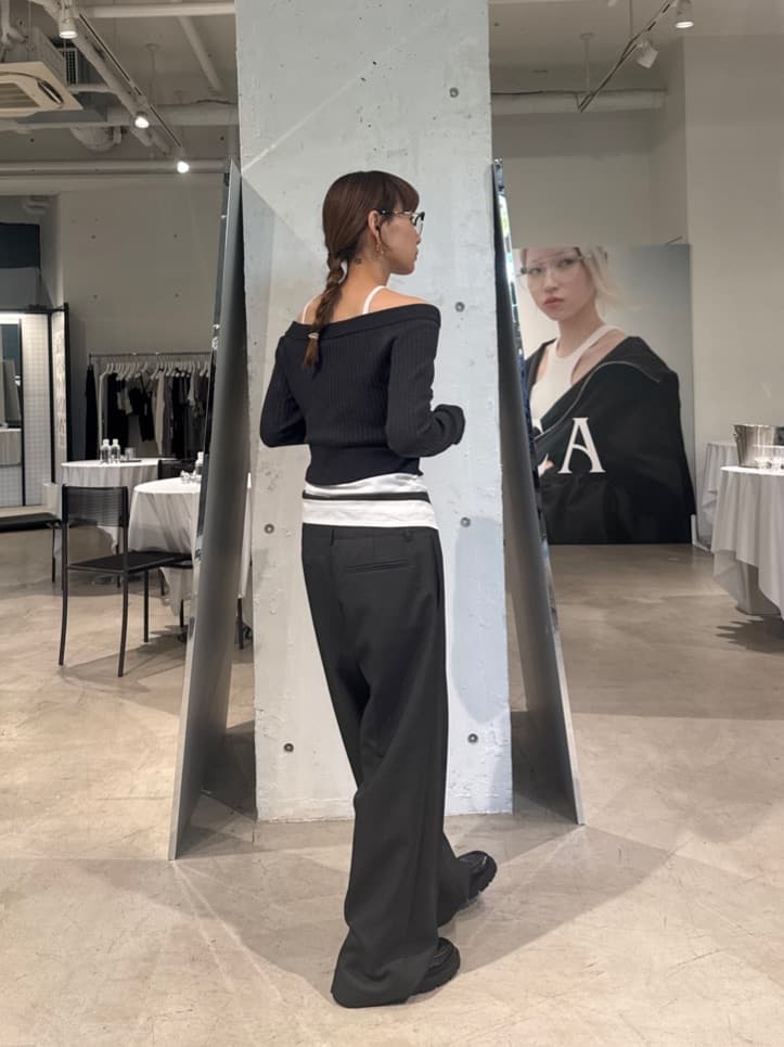 designer yukaさんの「CODE A｜turn up chic trousers」を使ったコーディネート