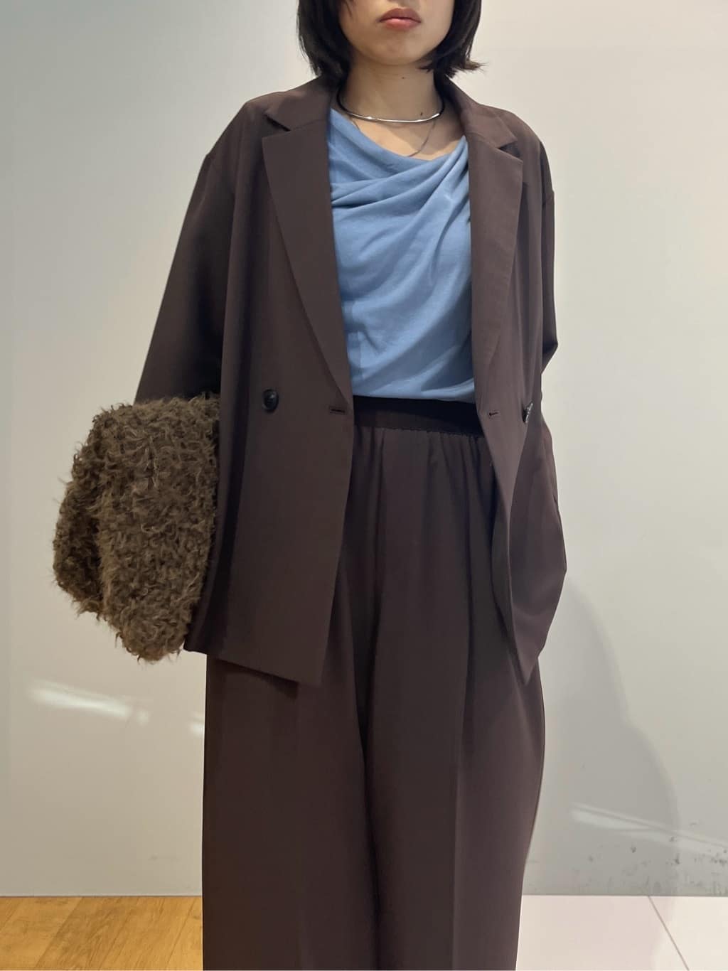 Harukaさんの「INDIVI｜Comfy SET UP｜イージーストレートワイドパンツ【セットアップ対応／通勤/カセット服】」を使ったコーディネート