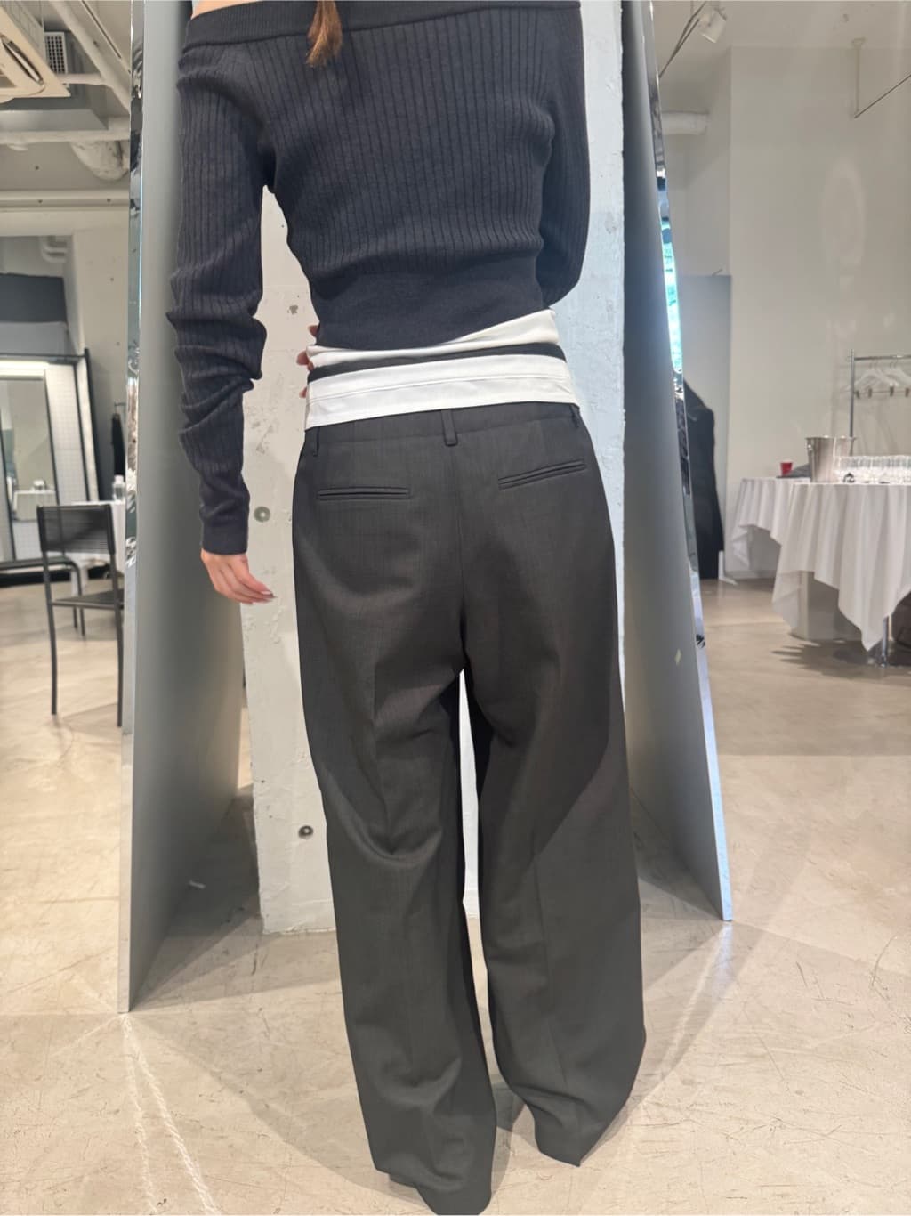 designer yukaさんの「CODE A｜turn up chic trousers」を使ったコーディネート