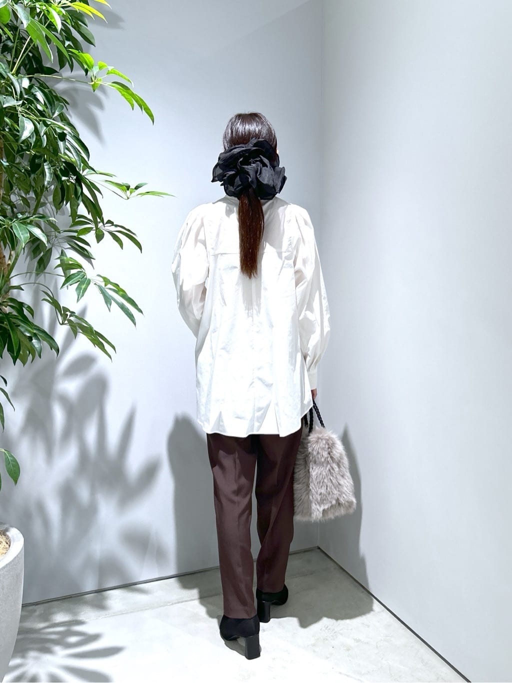 Renoさんの「INDIVI｜タイプライターボリュームスリーブブラウス」を使ったコーディネート