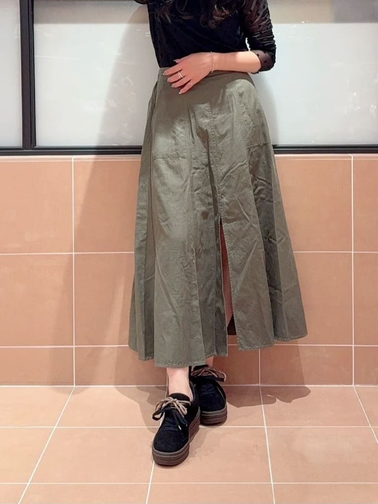 kaoriさんの「ESPERANZA｜ミックスシューレーススニーカー」を使ったコーディネート