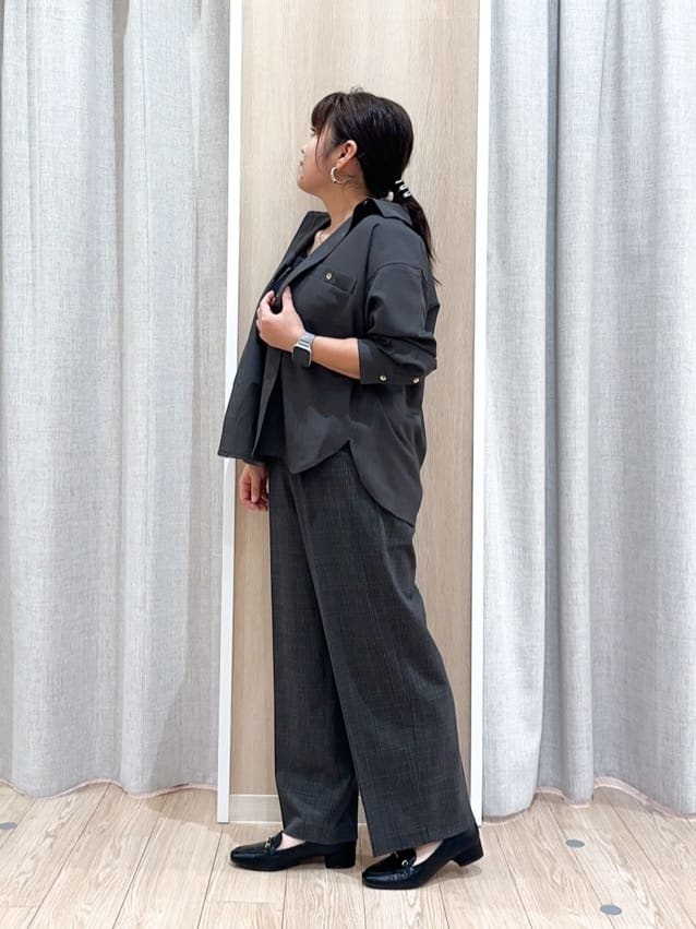 naoさんの「grove｜【カセット服/選べる着丈】洗濯機で洗えるオーバーシャツ」を使ったコーディネート