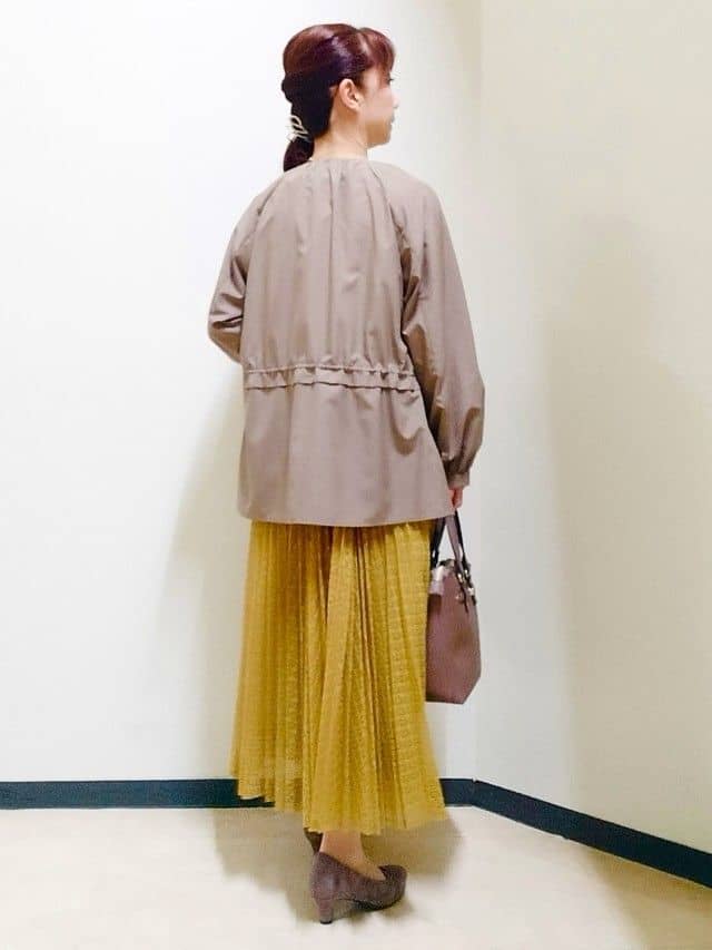 花さんの「Reflect｜【イージーケア】サークルダイヤ柄レースプリーツスカート」を使ったコーディネート