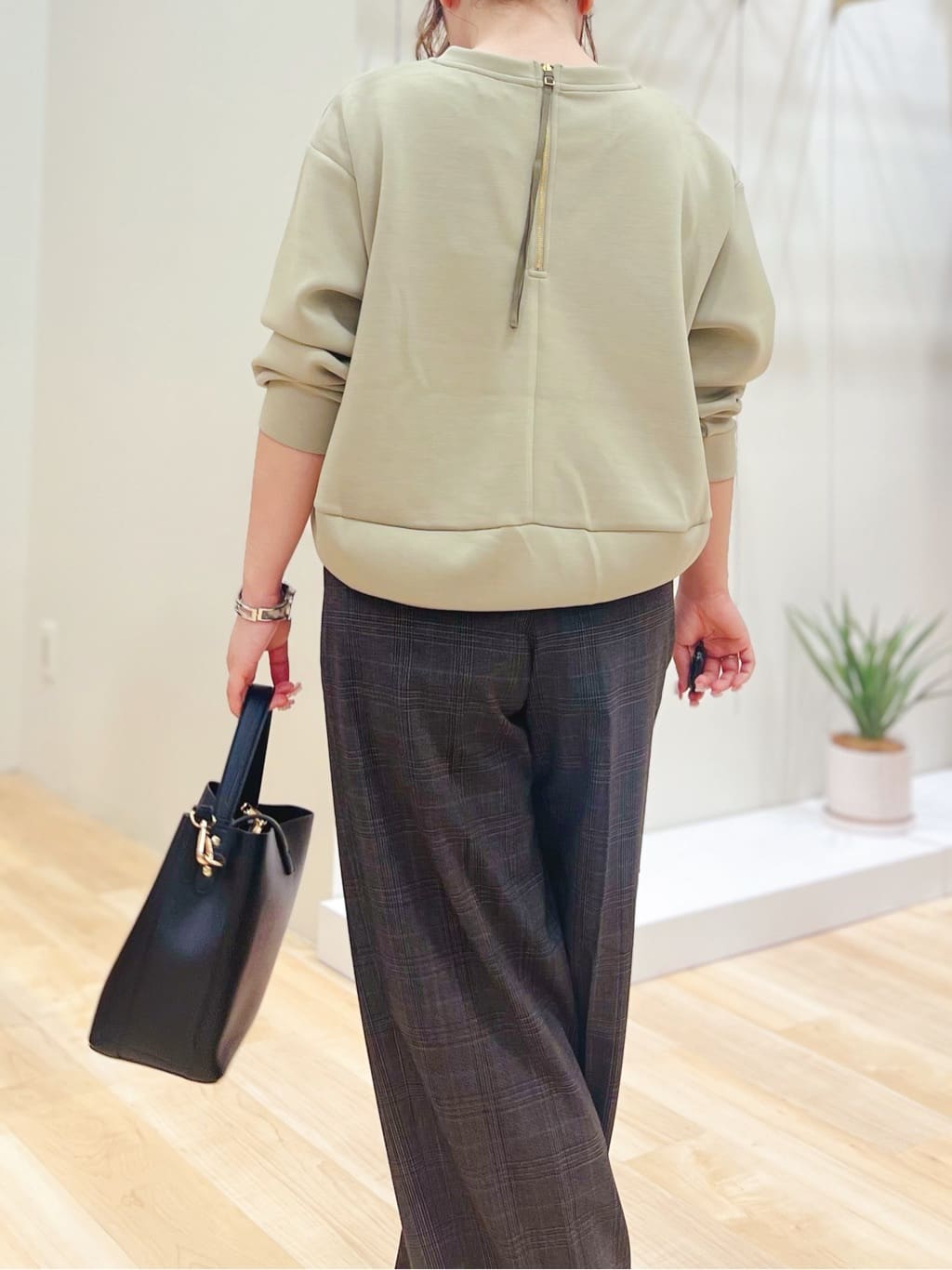 みことさんの「grove｜【洗える】毎日履きたいチェックワイドパンツ」を使ったコーディネート