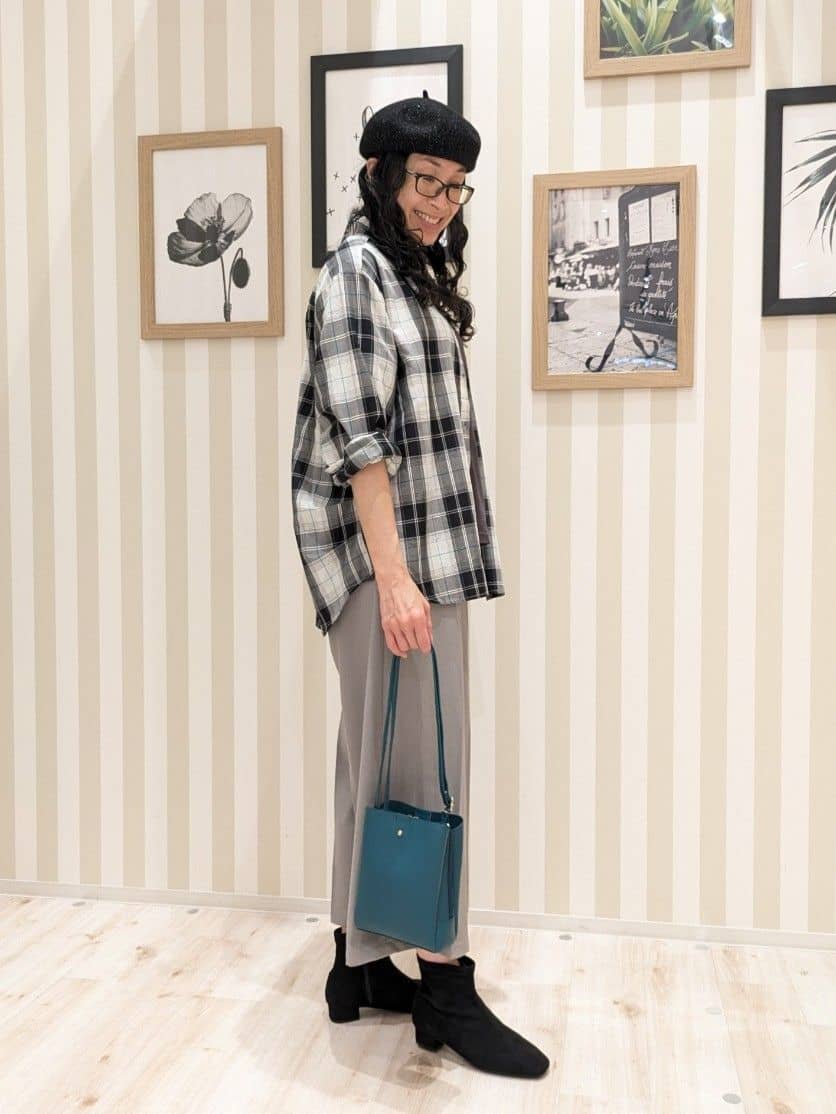 Mikiさんの「SHOO･LA･RUE｜【洗濯機可/S-LL】程よい抜け感 大人のチェックシャツ」を使ったコーディネート