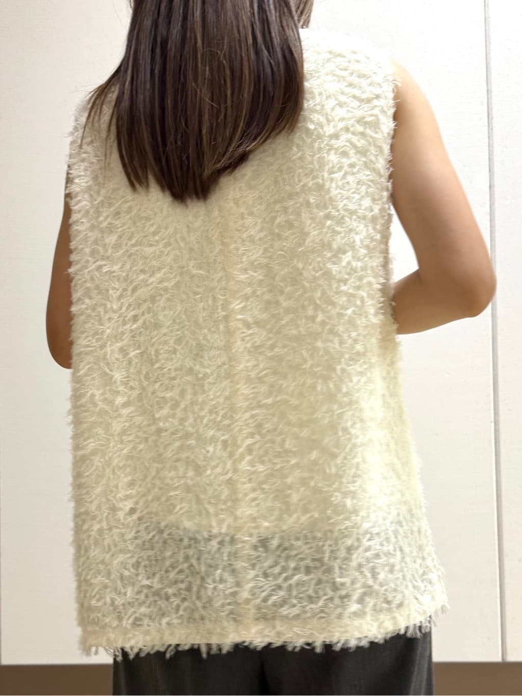 mamiさんの「INDIVI｜【インナーとしても活躍！】フリンジジャカードチュニック」を使ったコーディネート
