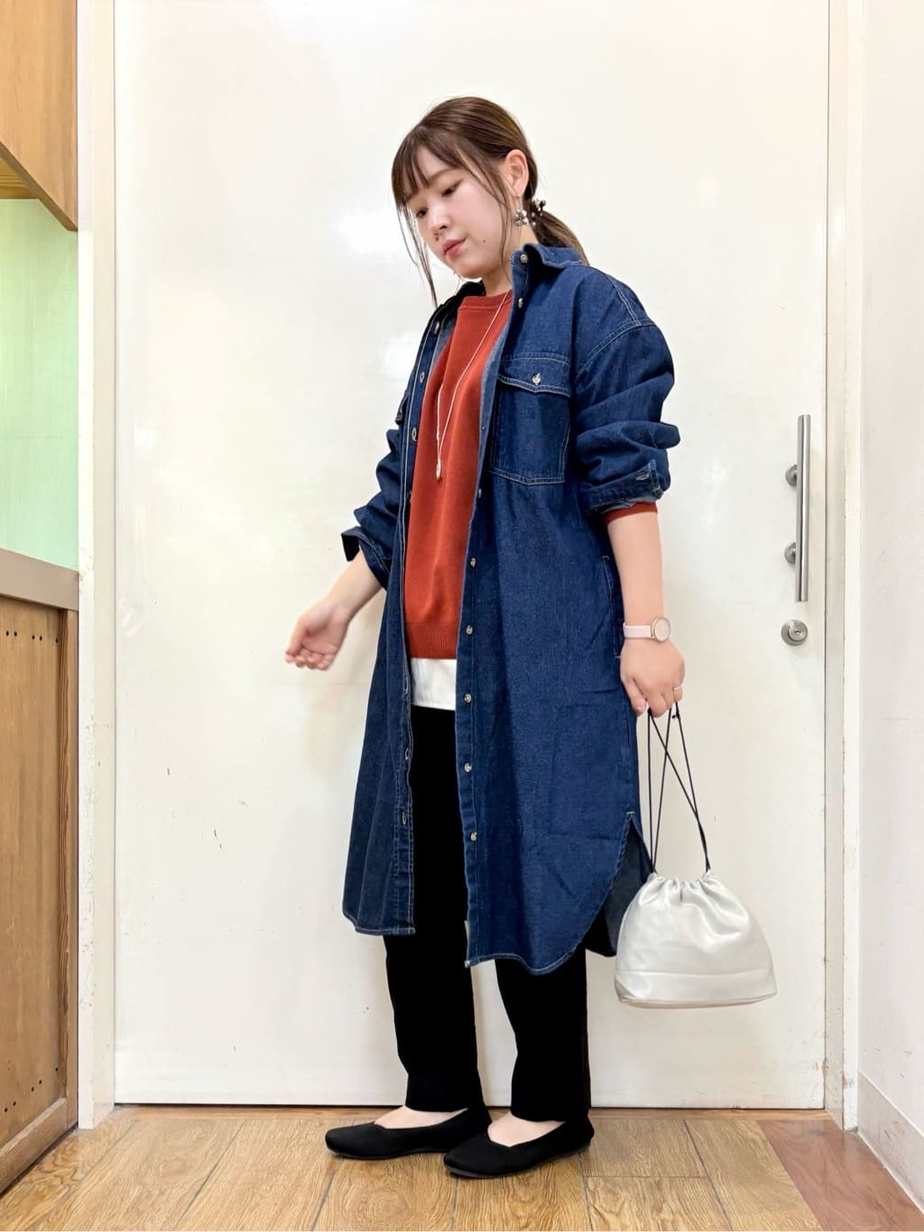 だいわさんの「SHOO･LA･RUE｜【S-LL/洗える】一枚で簡単こなれ見え スポンディッシュ 裾レイヤード風ニット【CIRCRIC】」を使ったコーディネート