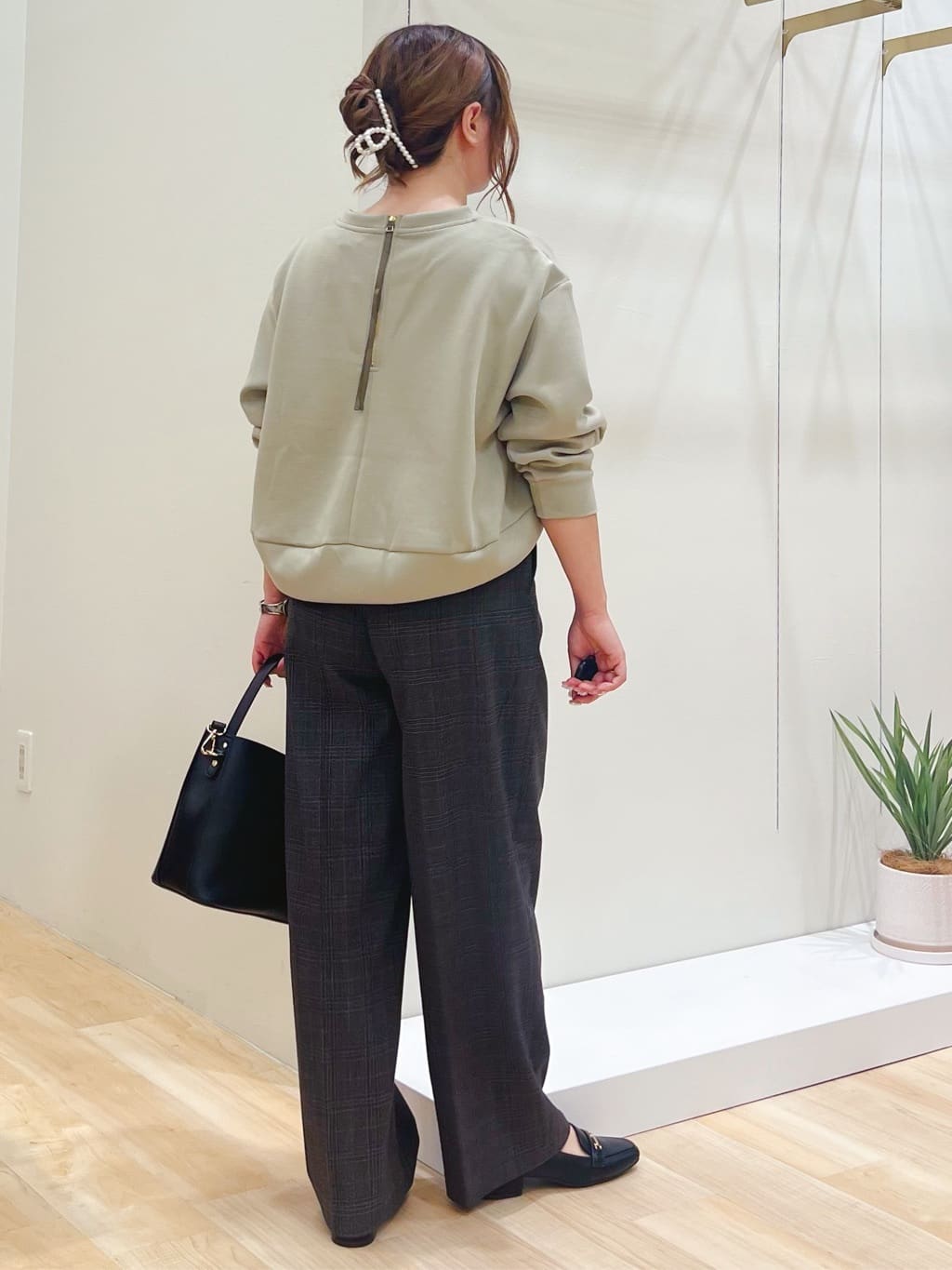 みことさんの「grove｜【洗える】毎日履きたいチェックワイドパンツ」を使ったコーディネート