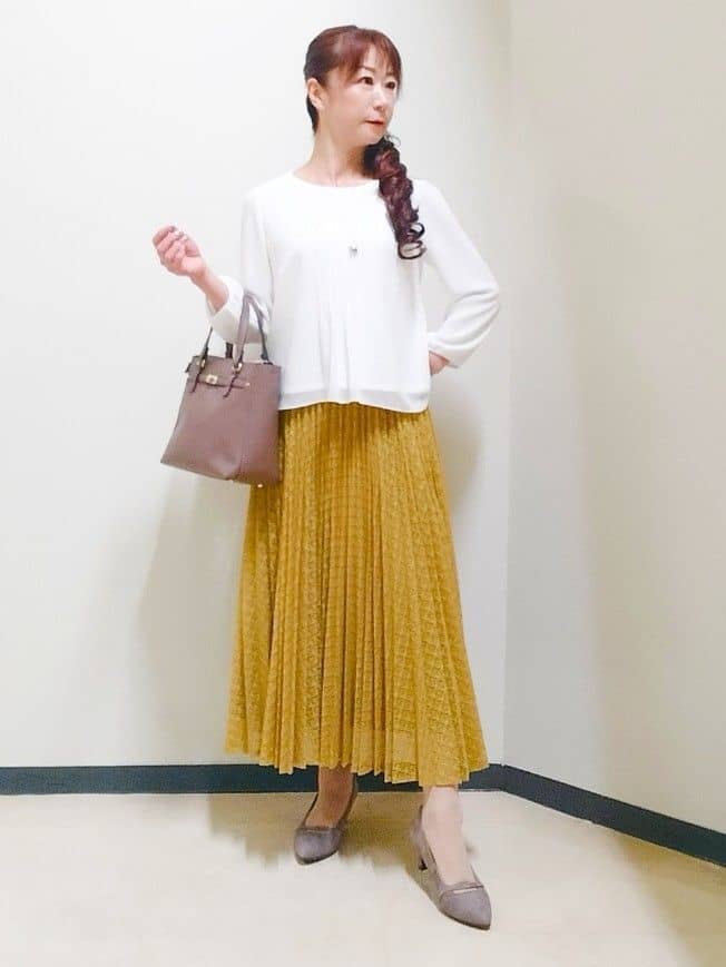 花さんの「Reflect｜【イージーケア】サークルダイヤ柄レースプリーツスカート」を使ったコーディネート