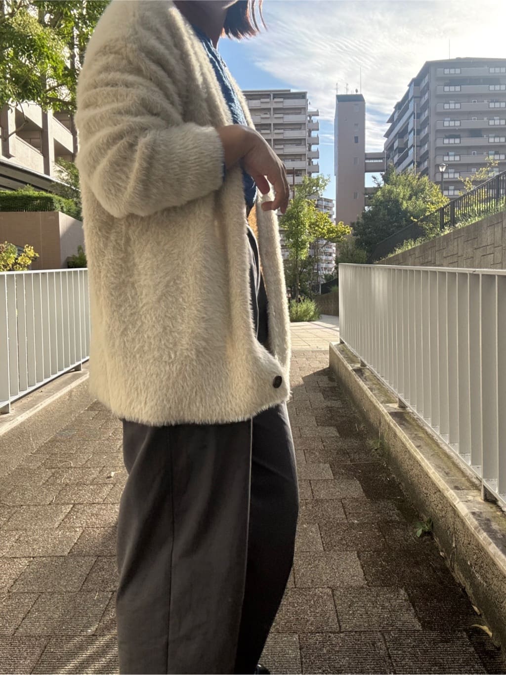 chさんの「THE SHOP TK｜【ふわふわあったか】フェザーカーディガン」を使ったコーディネート